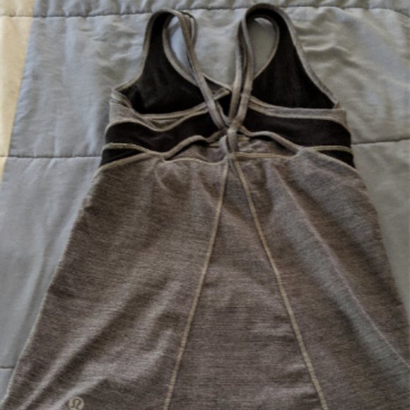 Lululemon Tank Size 4 - Picture 1 of 4